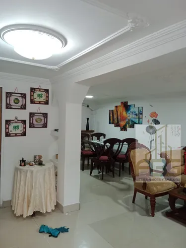 Vendo Casa Con 2 Apartamentos En Almirante Colon