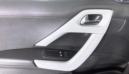 Imagem 8 de 15 de 129095 - Peugeot 208 2014 Com Garantia