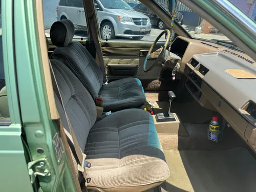Nissan Tsuru 1986