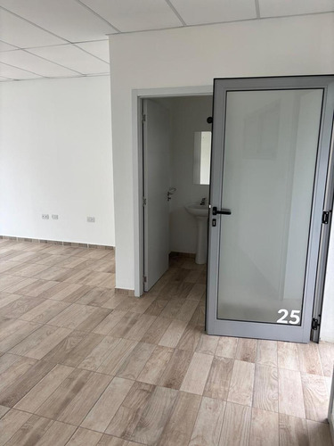 Oficina A La Venta Y En Alquiler En Domus Espacio Corporativo
