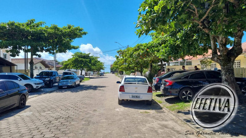 Imagem 4 de 15 de Residência 2 Qurtos 48m² - Eliana- Guaratuba - 2018r