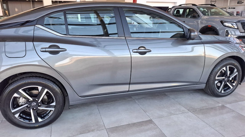 Nissan Sentra 2.0 Advance Cvt