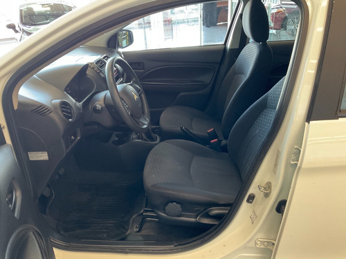 Imagen 8 de 15 de Mitsubishi Mirage Lx 2016
