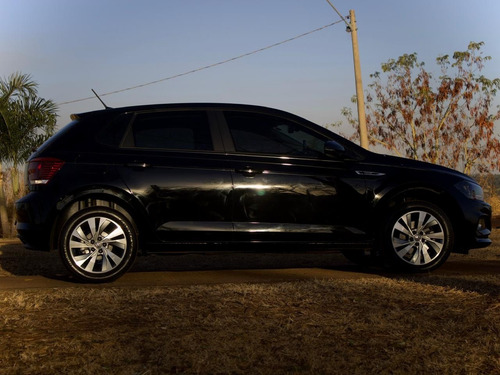 Imagem 12 de 13 de Volkswagen Polo Highline 1.0 200 Tsi Preto 2020