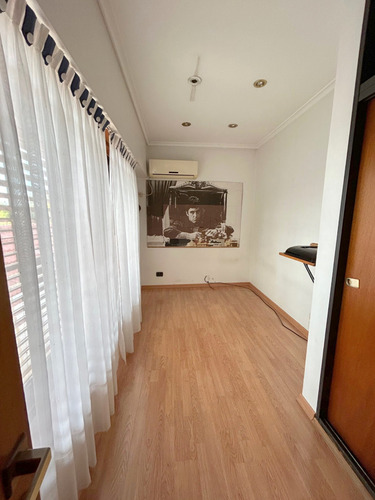 Bolaños 900 - Increible Chalet Con Parque, Quincho Y Pileta! 4 Amb - Lanus Este