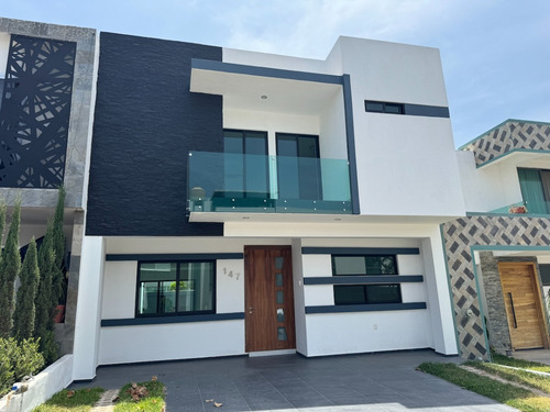 Casa Nueva En Coto Español Valle Imperial