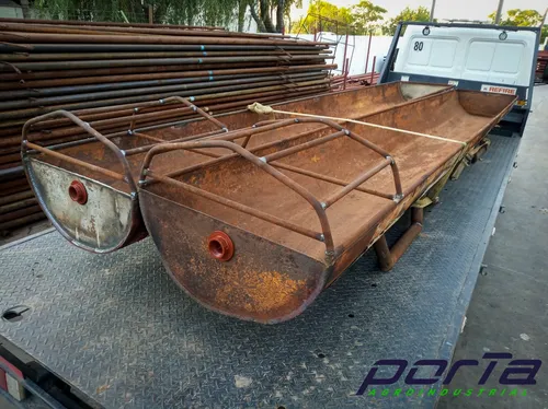 Bebedero De Metal 24 (61cm) Por Metro (sin Iva)