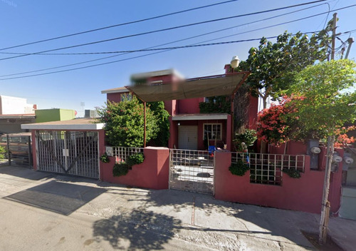 Hermosa Casa De Remate Bancario En Santa Monica Mexicali.     Jamr