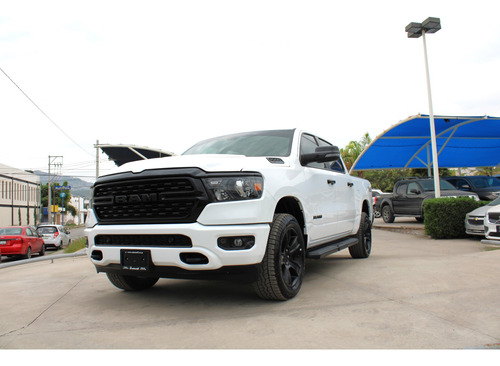 Dodge  Ram 1500 Pick-up 4 Pts. Crew Cab Bighorn, V6, 3. 2023