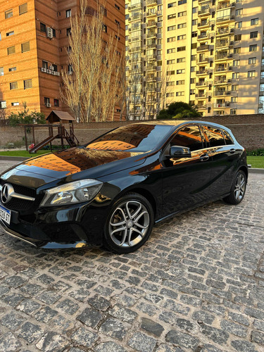 Mercedes-Benz Clase A 1.6 A200 Urban 156cv