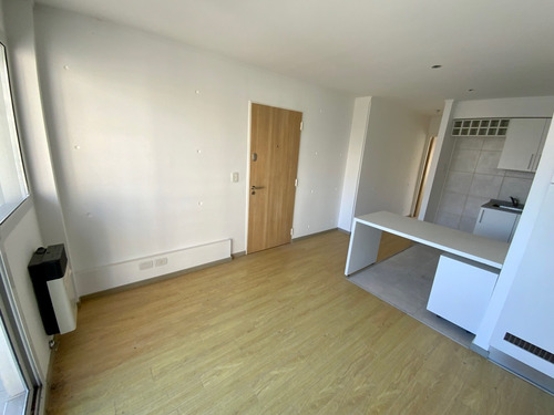 Imagen 5 de 11 de Departamento 1 Dormitorio En Venta - 1 De Mayo 1179 - Rosario Centro