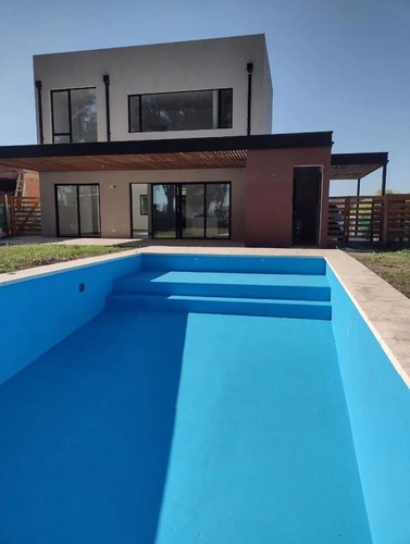 Casa En Venta O Alquiler Santa Elena. Pilar Del Este. Disponible A Partir De Abril 2024