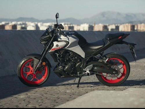 Yamaha Mt03