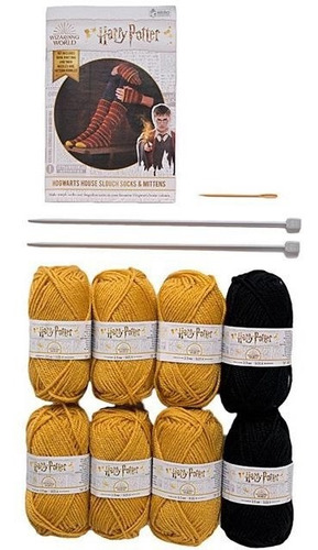 Imagen 3 de 5 de Harry Potter Kit Haz Tus Guantes Y Calcetines Huflepuff