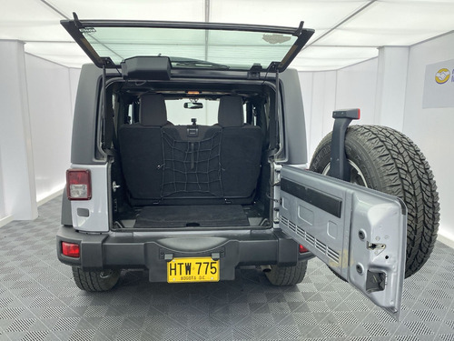 Jeep Wrangler 3.6 SPORT MT