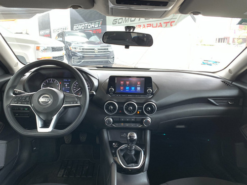 Nissan Sentra 2.0 Sense Mt