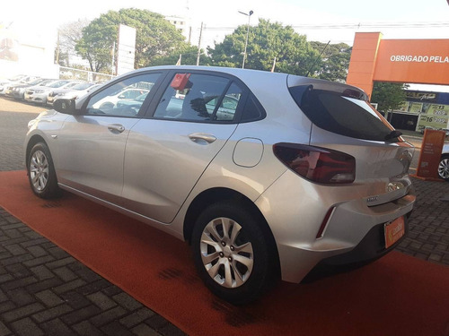 Imagem 7 de 9 de Chevrolet Onix 1.0 Flex Lt Manual