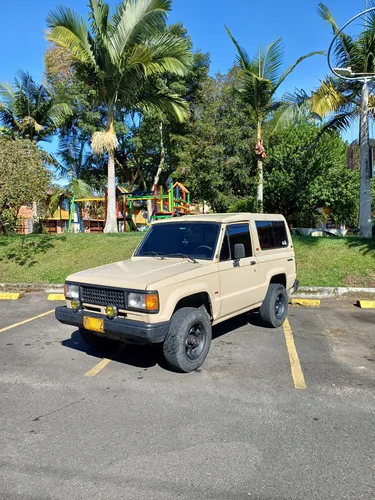 Chevrolet Trooper 2.6 Std