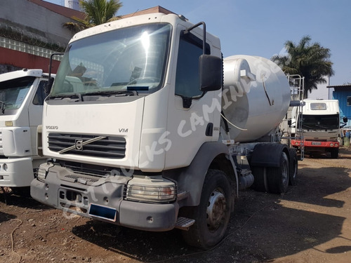 Volvo Vm 260 6x4 Betoneira Liebherr 2011