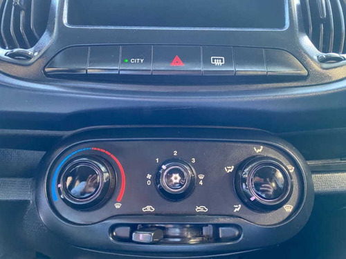 Imagem 11 de 12 de Fiat Uno Drive 1.0