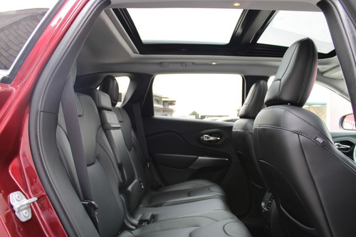 Jeep Cherokee Overland 2019 Factura Original, Tomo Auto