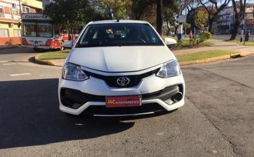 Toyota Etios 1.6