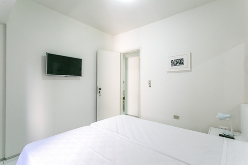 Imagem 8 de 14 de Flat 102 C/2 Quartos Em Recife - Pe, Boa Viagem, Muito Bem L