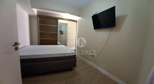 Imagem 11 de 24 de Casa 5 Dormitórios, 300 M² Por R$ 790.000 - Estreito - Florianópolis/sc - Ca0019