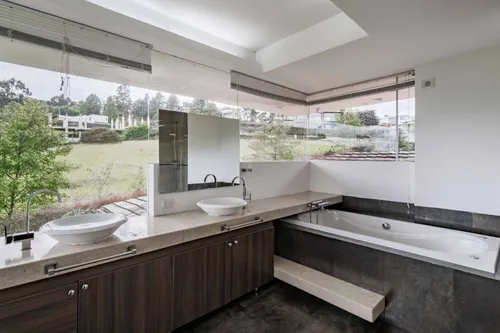 Casa En Venta En Mercenario. Cod V23518