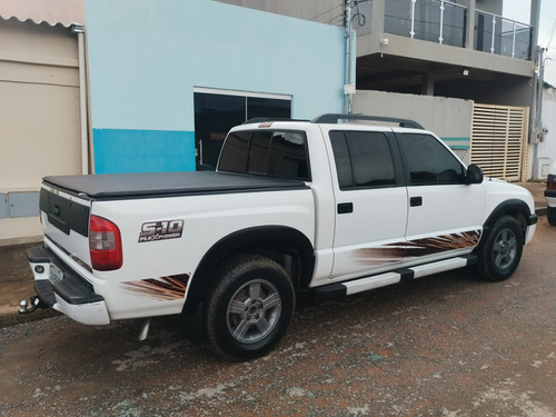 Chevrolet S10 2.4 Rodeio Cab. Dupla 4x2 Flexpower 4p