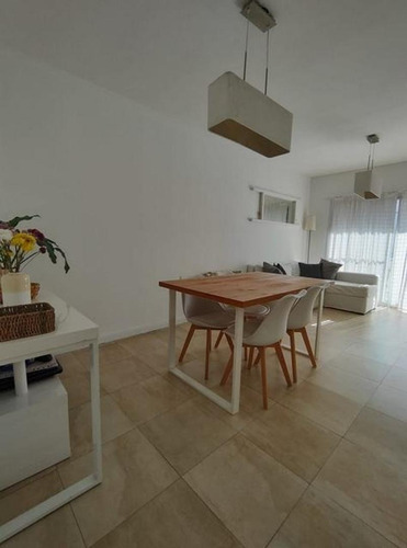Imagen 11 de 28 de Departamento En Venta En Palmas Del Sol En Pilar