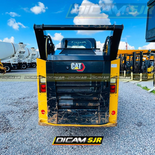 Minicargador Caterpillar 272 D3 Año 2020