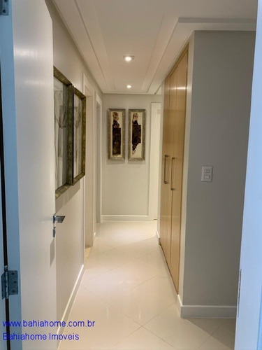 Imagem 9 de 30 de Bem Localizado Esse Apartamento Com Três Quartos A Venda Na Pituba - Ap1126luzi