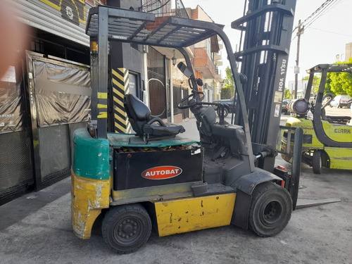 Autoelevador Komatsu Electrico 2.5tn