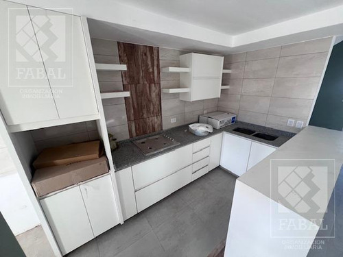 Casa Venta Rincón Lindo, Cipolletti, 3 Dormitorios, 2 Baños, Cochera Y Jardín (apto Crédito)