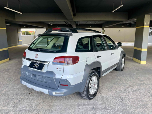 Fiat Palio 1.8 MPI ADVENTURE WEEKEND 16V FLEX 4P MANUAL