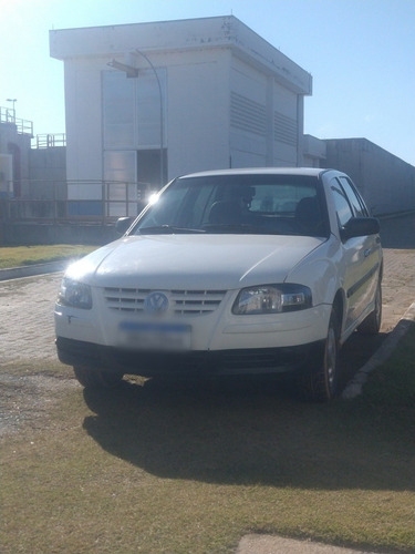 Imagem 1 de 5 de Volkswagen Gol 2006 1.0 Plus Total Flex 4p