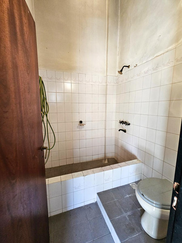 Casa 5 Ambientes Con Dependencia En Villa Devoto