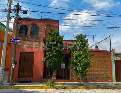 Venta Casa En Santa Ana Tlapaltitlán, Toluca, México