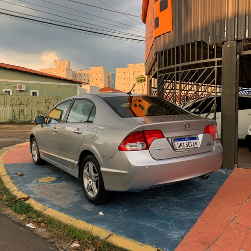 Imagem 2 de 13 de Honda Civic 1.8 Lxs Aut Câmbio Borboleta