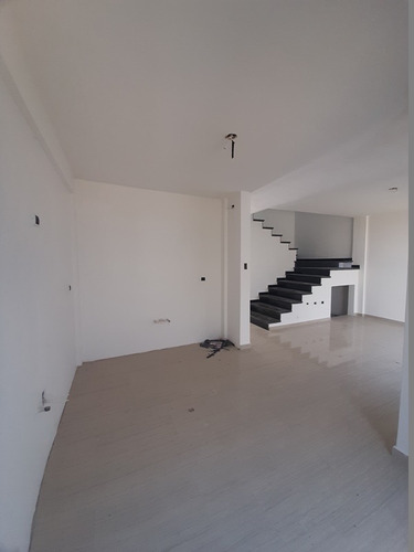 Imagen 5 de 16 de Townhouse En Venta En San Diego La Esmeralda