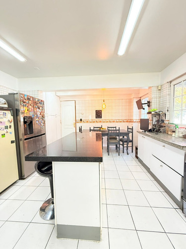 ¡espectacular Casa Estilo Inglés En Las Pataguas! Ubicación