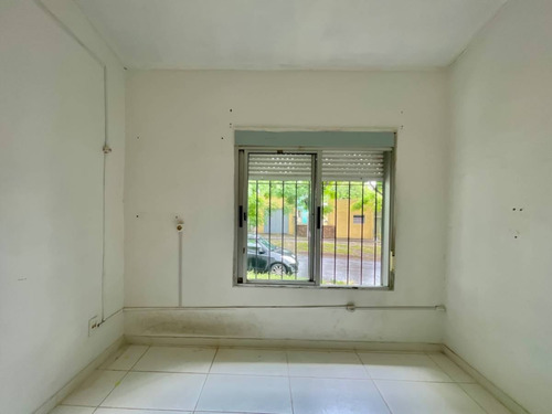 Venta Casa 3 Dormitorios Y Garaje La Teja Con Renta