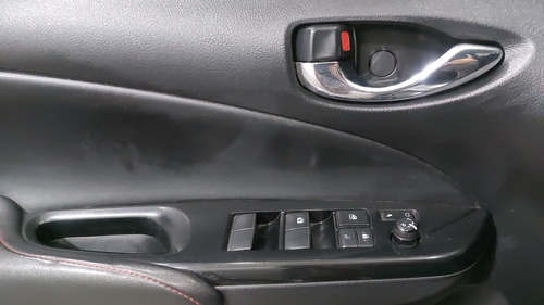 Toyota Yaris 1.5 S AUTO