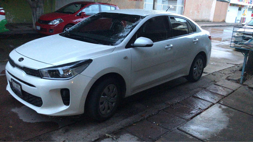 Kia Rio 1.6 L Sedan Mt