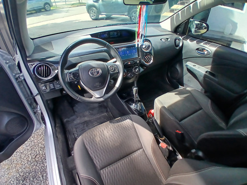 Toyota Etios 1.5 Sedan Xls At