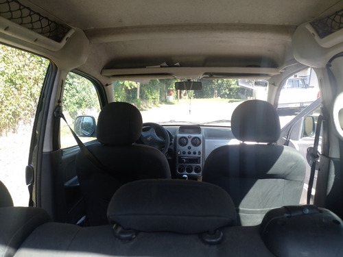 Peugeot Partner Patagónica 1.6 Hdi Vtc