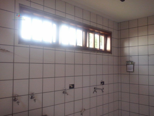 Imagem 18 de 30 de Casa-sobrado-para-venda-em-centro-tatui-sp - 241