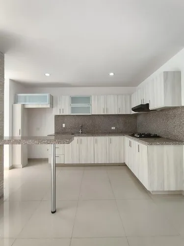 Casa En Venta En Los Patios. Cod V30036