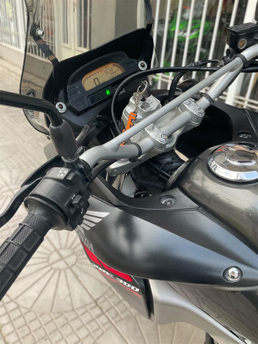 Honda Xre 300 - Hobbycer Bikes